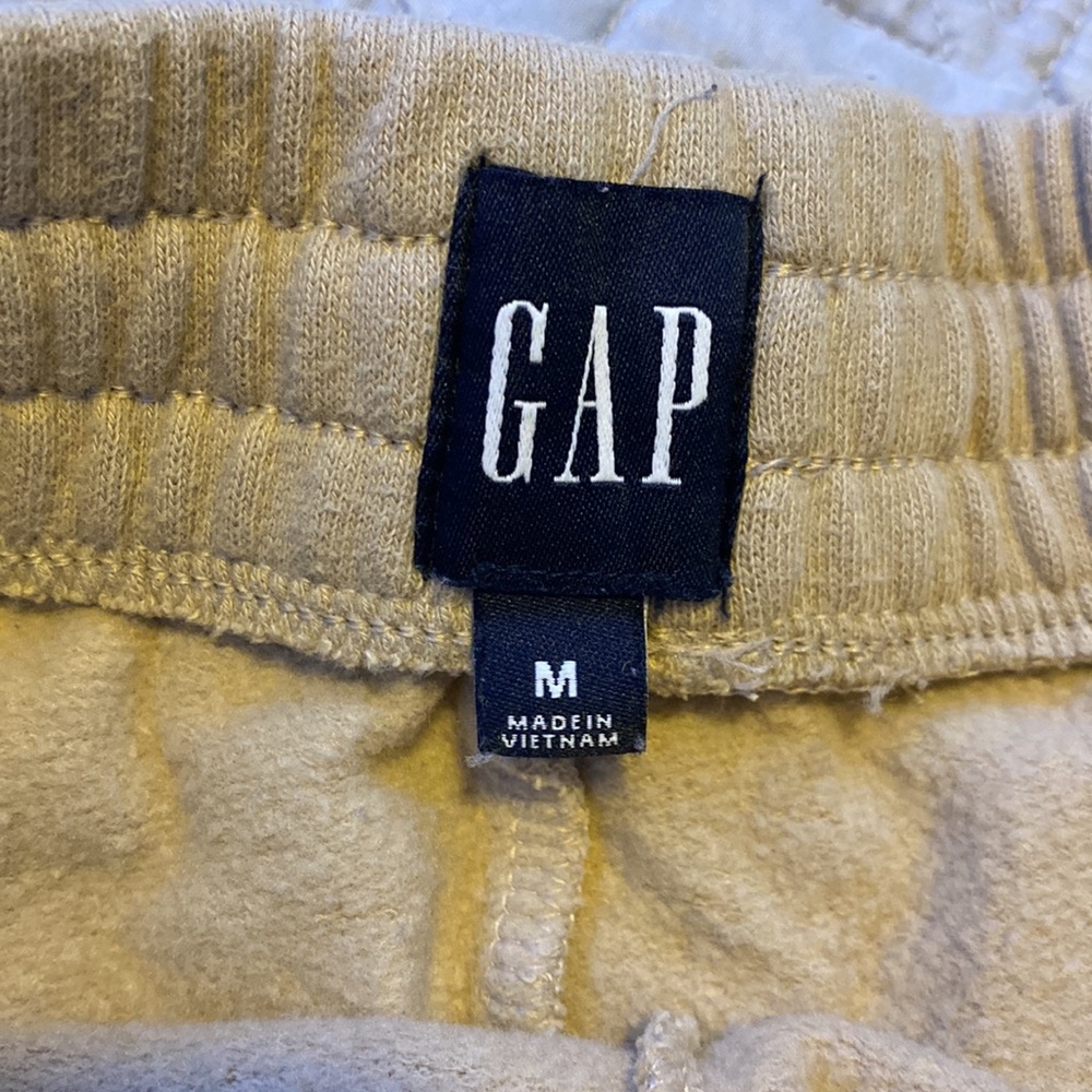 Shorts - Picture 2 of 2